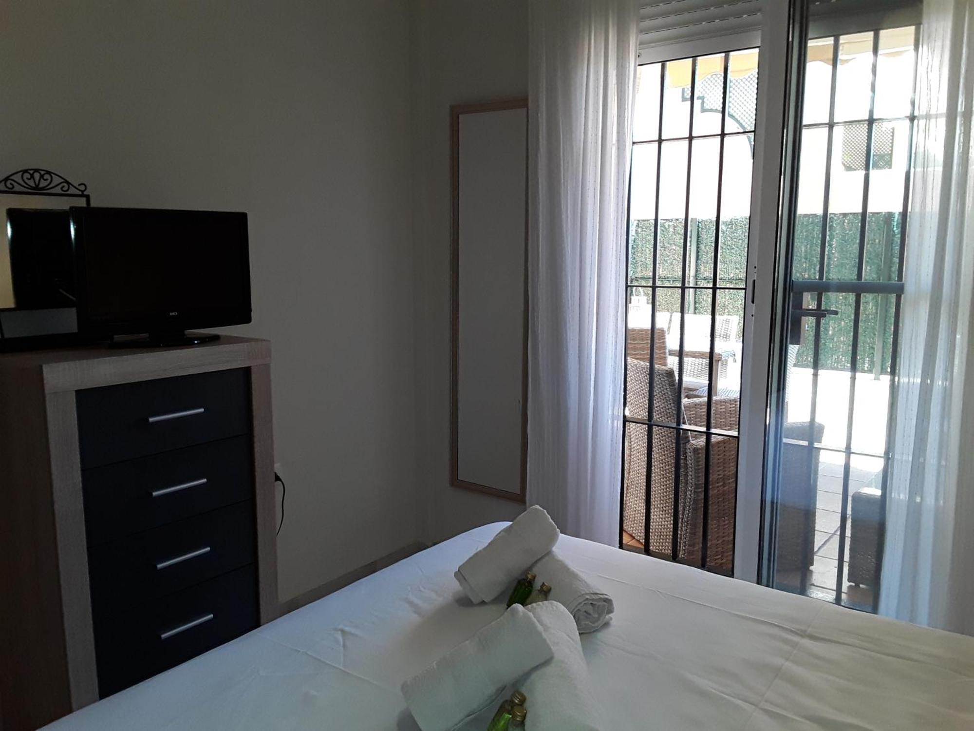Whydhand Resorts Apartments ,Pools And Lovely Terrace Fuengirola Luaran gambar